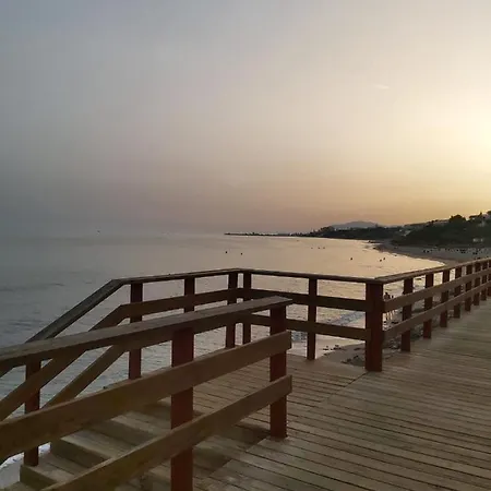 Holidays & Homes, Calahonda Royale Lirio, 300 M Playa Apartment Mijas