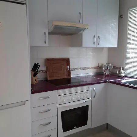 Holidays & Homes, Calahonda Royale Lirio, 300 M Playa * Mijas